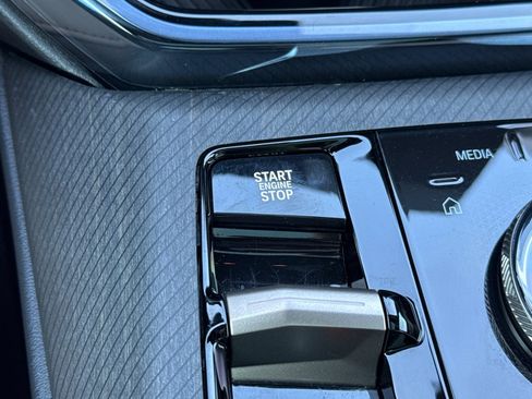 Used 2025 BMW X3 xDrive30i w/ Premium Package image 30