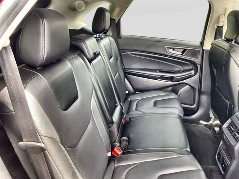 Used 2016 Ford Edge Titanium w/ Equipment Group 301A AWD/4WD image 30