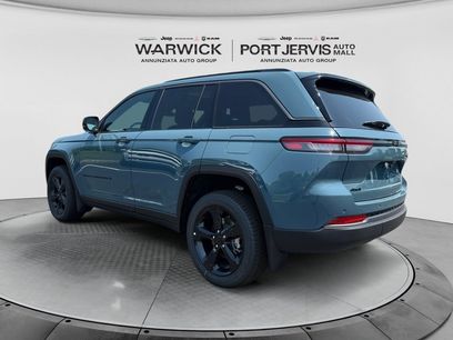 New 2026 Jeep Grand Cherokee Limited w/ Limited Altitude Package