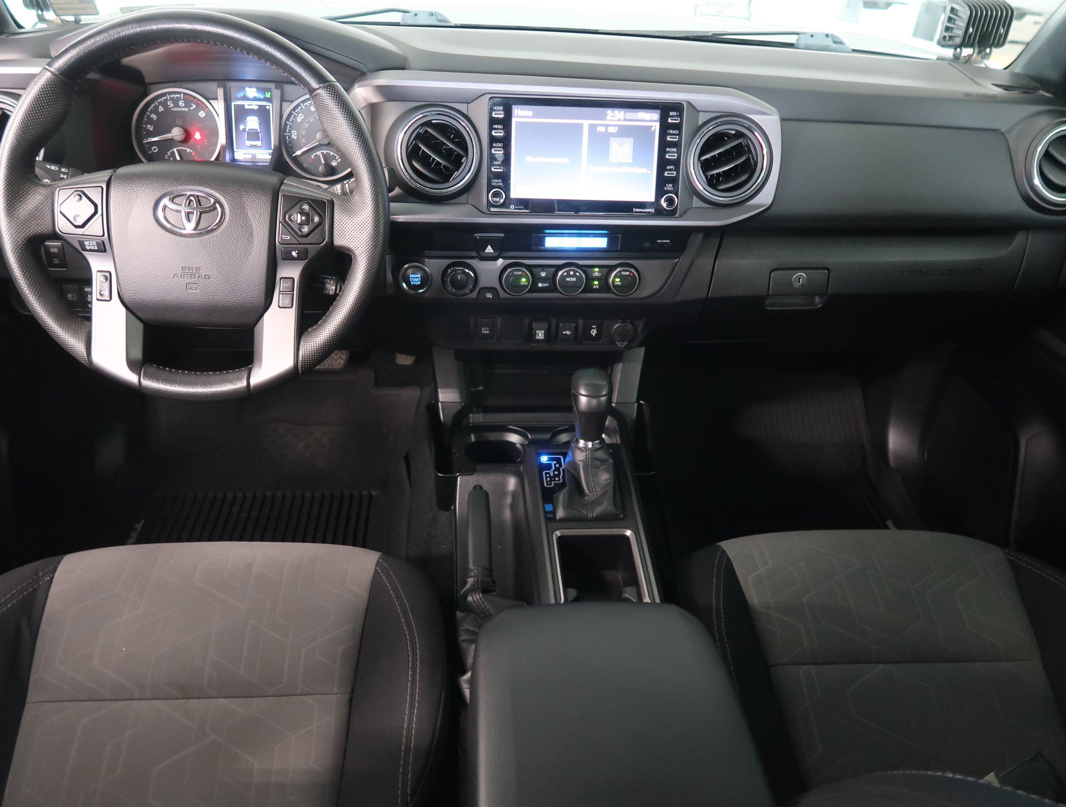 Used 2021 Toyota Tacoma TRD Off-Road AWD/4WD image 14
