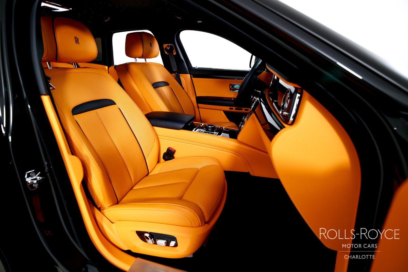 Used 2024 Rolls-Royce Ghost AWD/4WD image 32
