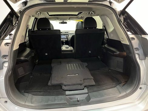 Used 2015 Nissan Rogue SL w/ SL Premium Package AWD/4WD image 19