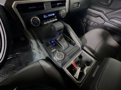 Used 2025 Toyota Tacoma SR5 image 25