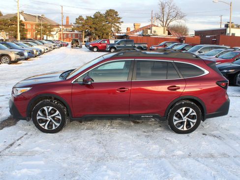 Used 2022 Subaru Outback Limited image 5