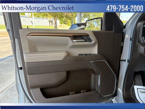 Used 2024 Chevrolet Silverado 1500 LT AWD/4WD image 11