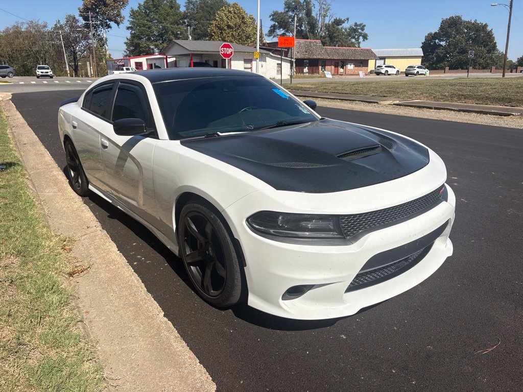 Used 2017 Dodge Charger SRT w/ Harman/Kardon Audio Group RWD image 10