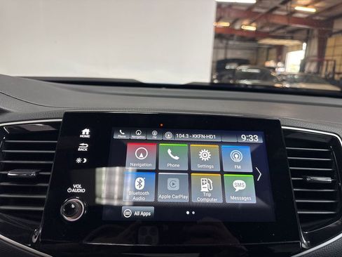 Used 2024 Honda Passport TrailSport image 15