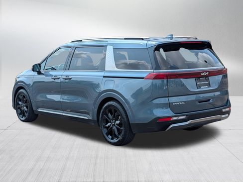Used 2024 Kia Carnival SX FWD image 5