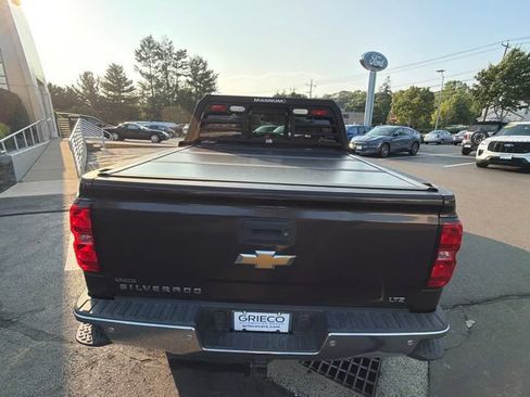 Used 2015 Chevrolet Silverado 1500 LTZ Z71 w/ LTZ Plus Package AWD/4WD image 6