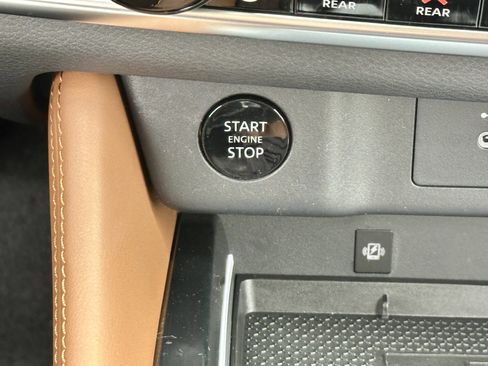 New 2026 Nissan Rogue Platinum AWD/4WD image 34