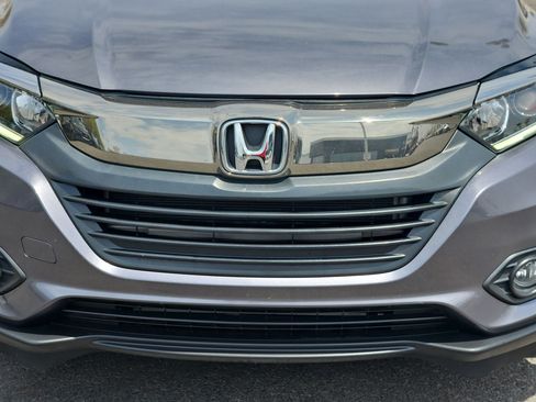 Used 2022 Honda HR-V EX image 9