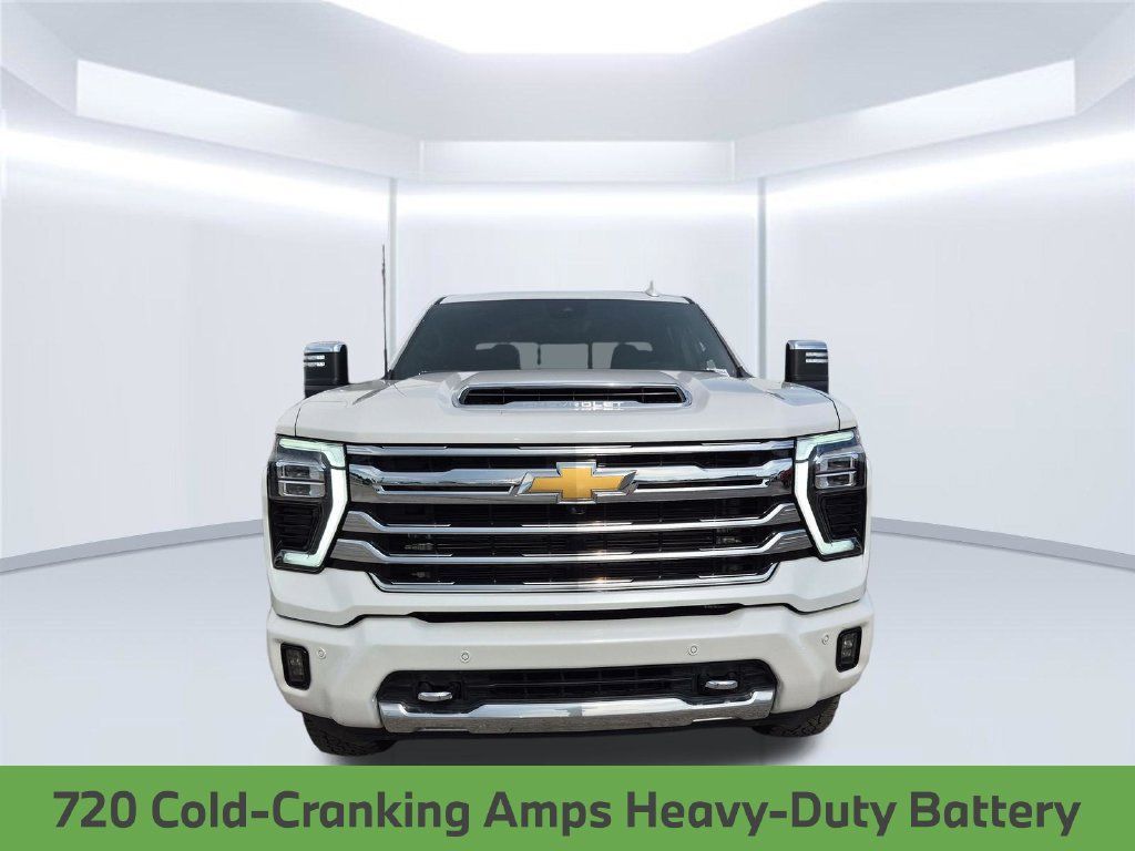 Used 2025 Chevrolet Silverado 2500 High Country w/ High Country Premium Package AWD/4WD image 11