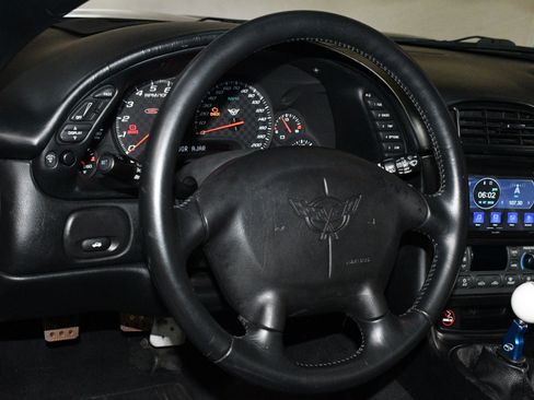 Used 2003 Chevrolet Corvette Z06 w/ Memory Package, 3 Drivers RWD image 23