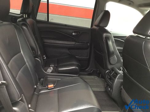 Used 2021 Honda Pilot Touring image 34
