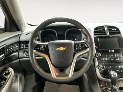 Used 2015 Chevrolet Malibu LT w/ Power Convenience Package FWD image 13