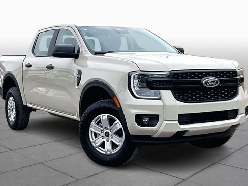 Used 2025 Ford Ranger XL image 2