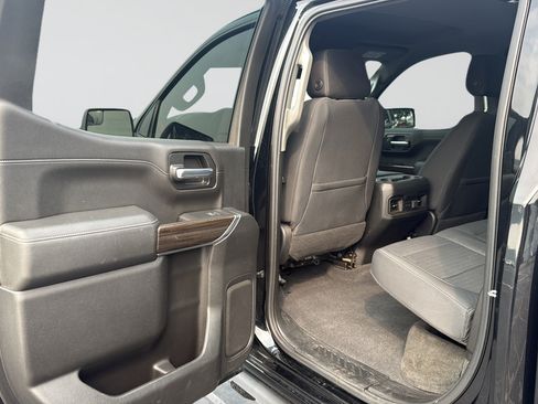 Used 2020 Chevrolet Silverado 1500 LT Trail Boss AWD/4WD image 36