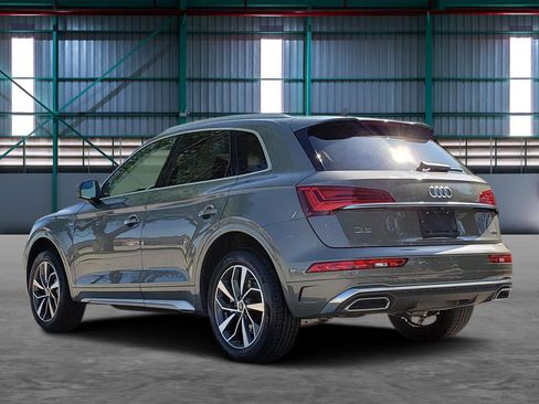Used 2023 Audi Q5 2.0T Premium w/ Convenience Package AWD/4WD image 3