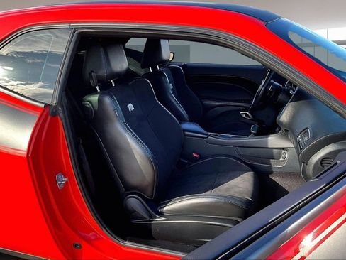 Used 2018 Dodge Challenger T/A RWD image 7