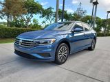 Used 2019 Volkswagen Jetta SEL image 4