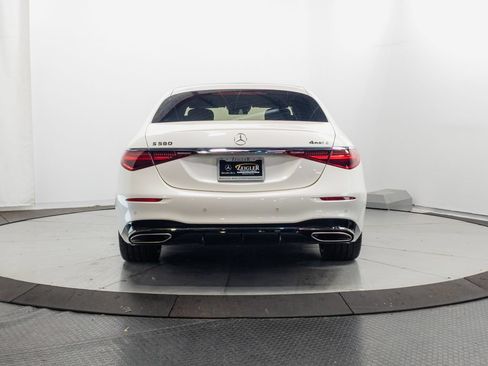 Used 2023 Mercedes-Benz S 580 4MATIC Sedan image 32