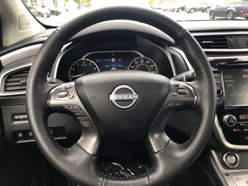 Used 2024 Nissan Murano SL image 10