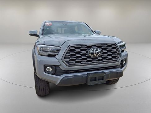 Used 2021 Toyota Tacoma TRD Off-Road AWD/4WD image 2