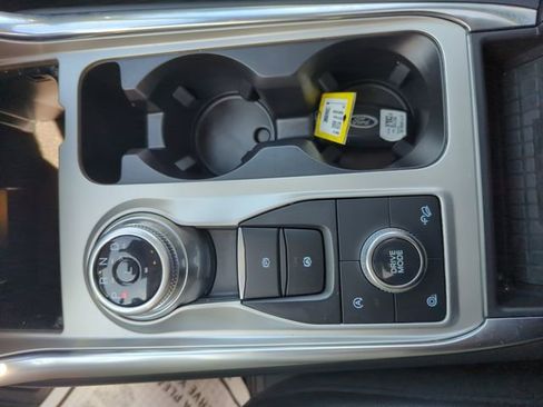 Certified 2023 Ford Explorer Limited w/ Limited Technology Package AWD/4WD image 36