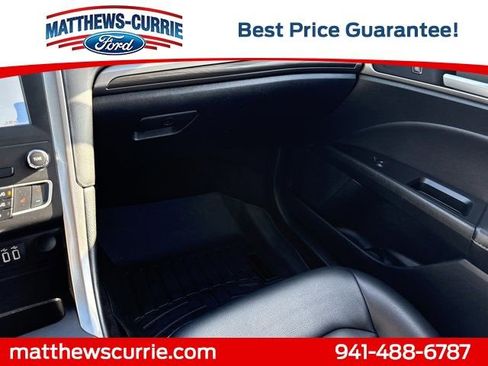 Used 2019 Ford Fusion SEL FWD image 23