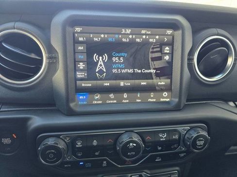 Used 2023 Jeep Wrangler Unlimited Sahara w/ Cold Weather Group image 43