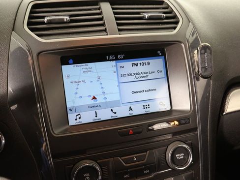 Used 2018 Ford Explorer XLT w/ Equipment Group 201A image 35