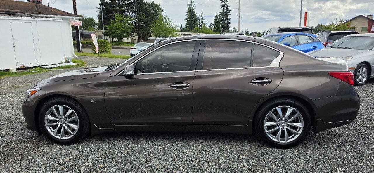 Used 2014 INFINITI Q50 Premium w/ Deluxe Touring Package AWD/4WD image 4