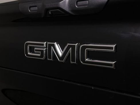 Used 2025 GMC Sierra EV Denali AWD/4WD image 32