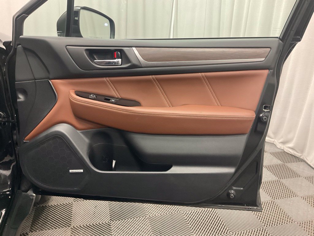 Used 2019 Subaru Outback 2.5i Touring AWD/4WD image 31