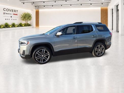 Used 2023 GMC Acadia SLT w/ Preferred Package FWD image 5