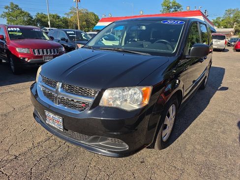 Used 2015 Dodge Grand Caravan SE w/ Quick Order Package 29E SE FWD image 1