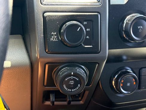 Used 2019 Ford F150 XLT w/ Equipment Group 301A Mid AWD/4WD image 10