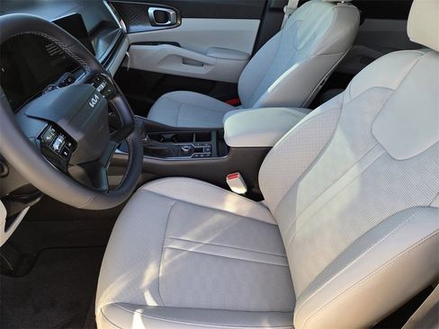 New 2026 Kia Sorento S w/ S Panoramic Sunroof Package FWD image 10