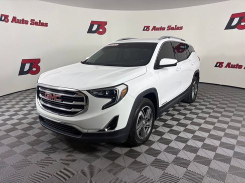 Used 2020 GMC Terrain SLT w/ Preferred Package AWD/4WD image 2