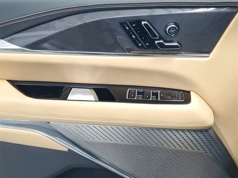 New 2025 Cadillac Escalade IQ Sport 2 image 27