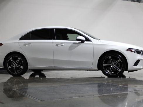 Used 2019 Mercedes-Benz A 220 A 220 image 2