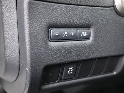 Used 2018 Nissan Murano S w/ Cargo Package FWD image 13