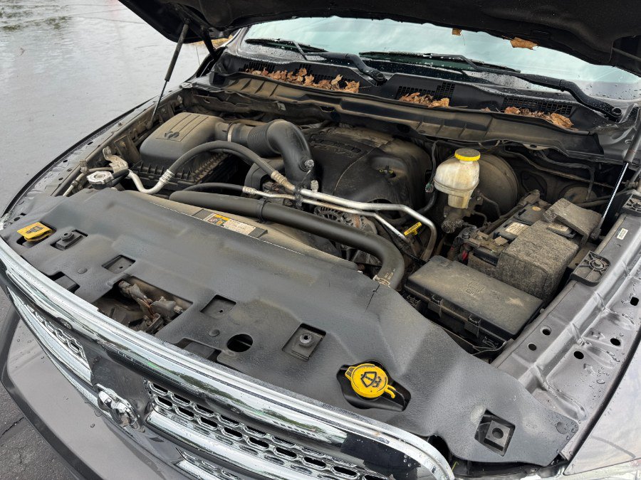 Used 2018 RAM 1500 Laramie AWD/4WD image 23