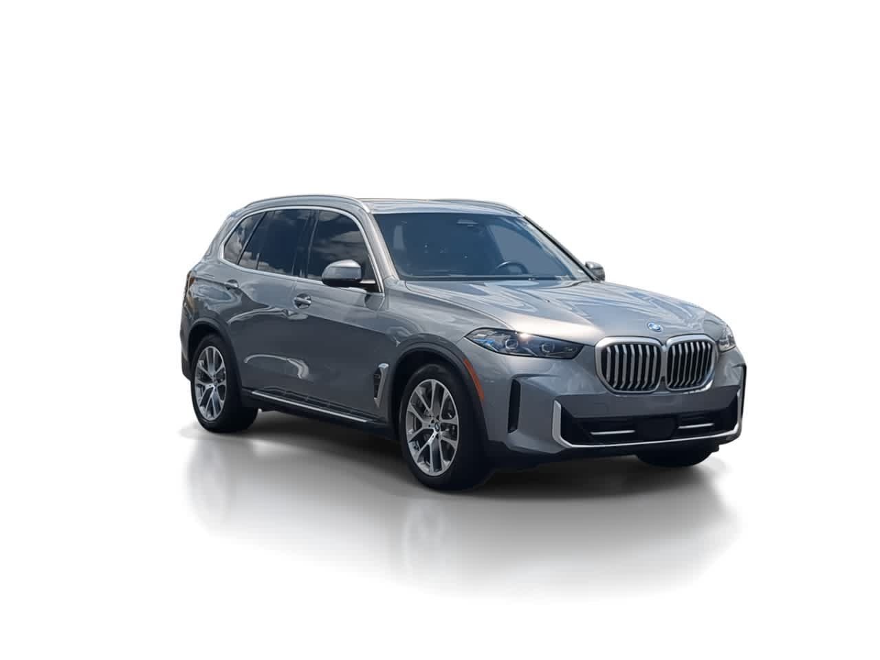 Used 2024 BMW X5 xDrive50e AWD/4WD image 2