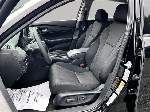 Used 2023 Honda Accord EX image 8