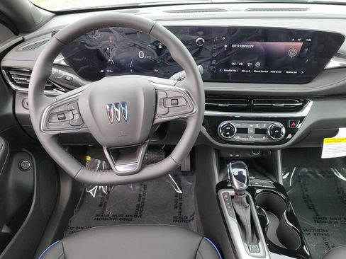 New 2026 Buick Envista Sport Touring image 8