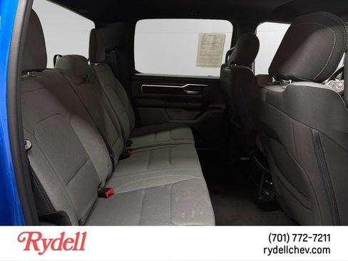 Used 2024 RAM 1500 Big Horn AWD/4WD image 17