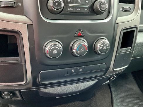 Used 2013 RAM 1500 Tradesman w/ Popular Equipment Group RWD image 15