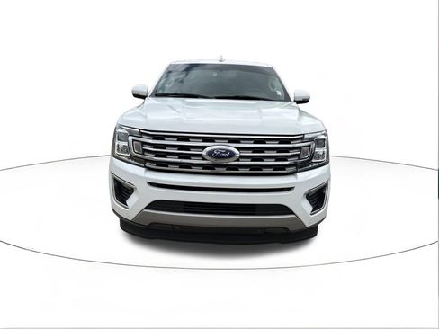 Used 2019 Ford Expedition Max Limited image 8