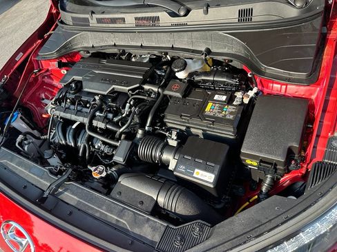 Certified 2023 Hyundai Kona SEL AWD/4WD image 24